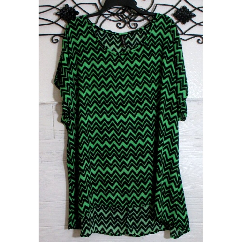 Massini Women's Top Size 3X Short Sleeve Multicolored Round Neck